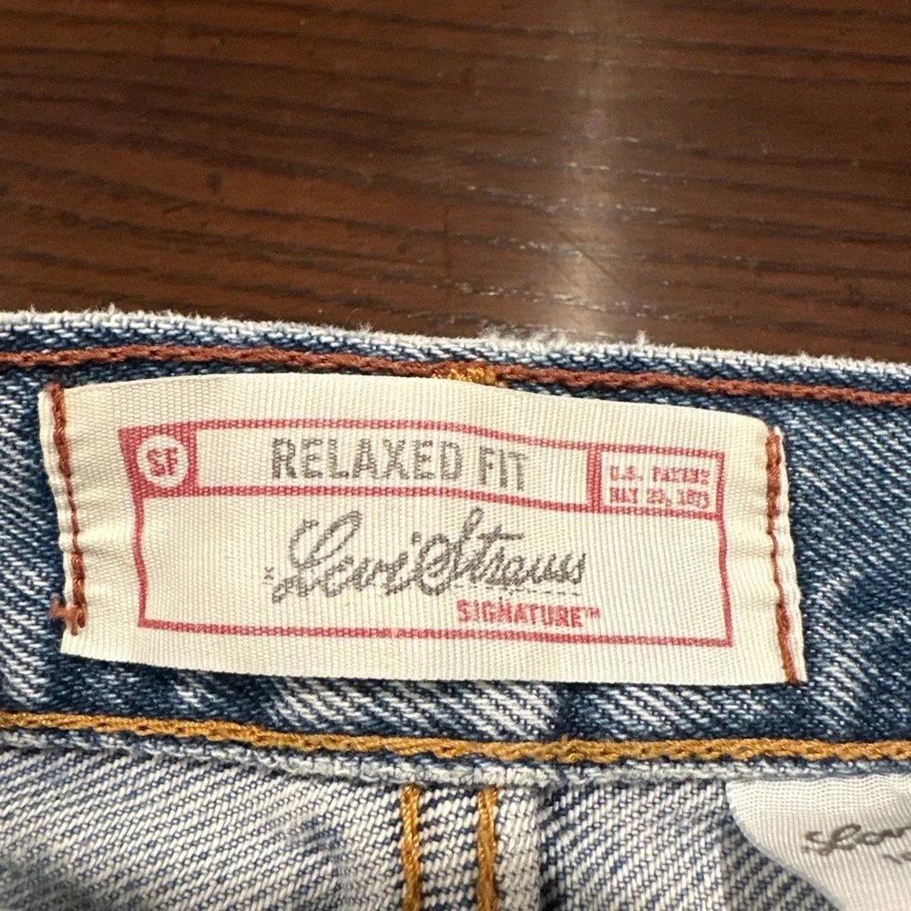Levi Strauss Signature Men’s 34x30 Medium Wash Relaxed Fit - Picture 4 of 9